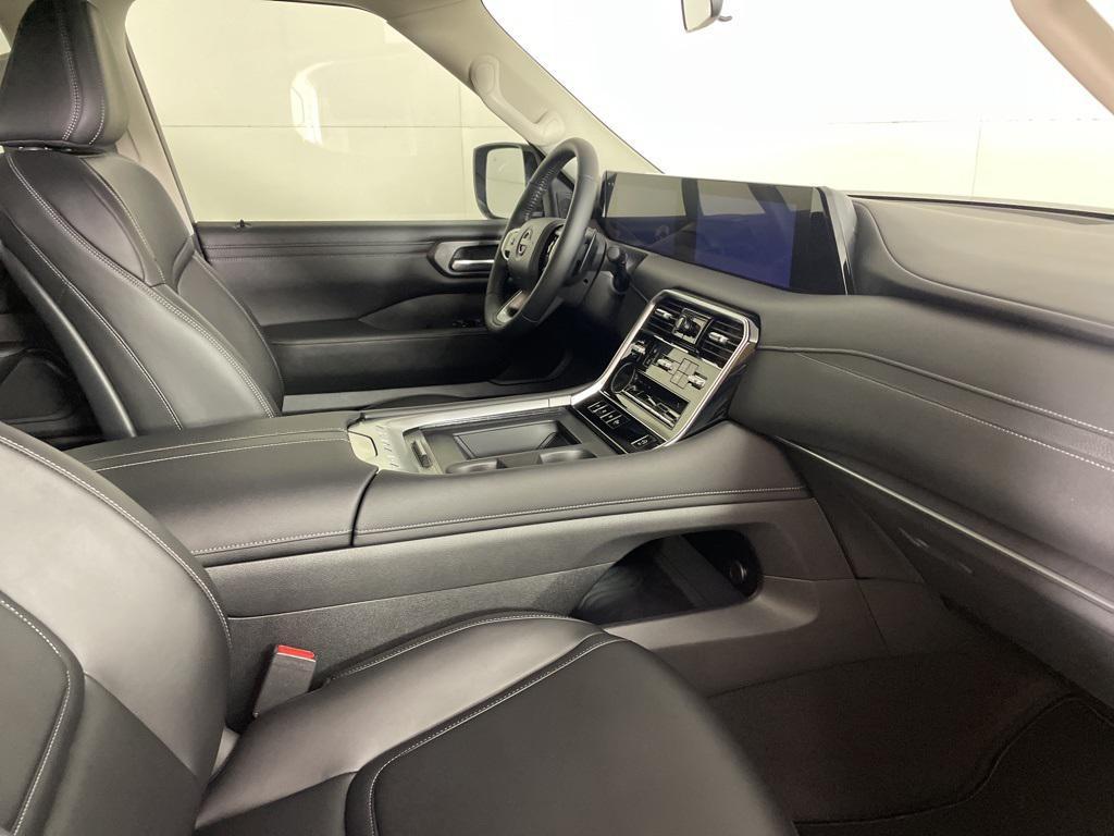 new 2026 Nissan Armada car, priced at $60,133