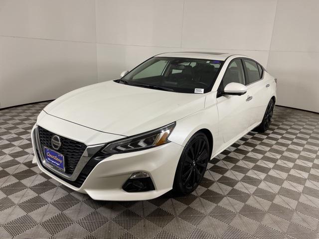 used 2019 Nissan Altima car, priced at $20,500