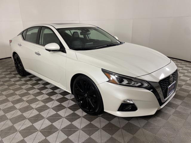 used 2019 Nissan Altima car, priced at $20,500