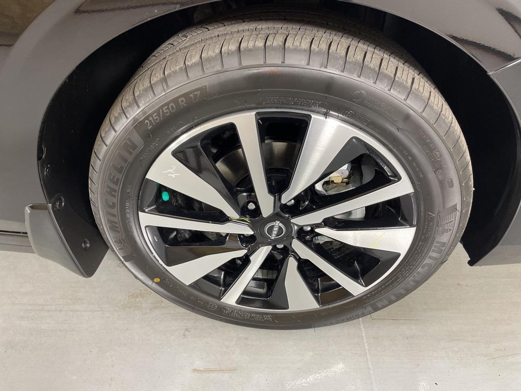 new 2025 Nissan Sentra car, priced at $21,966