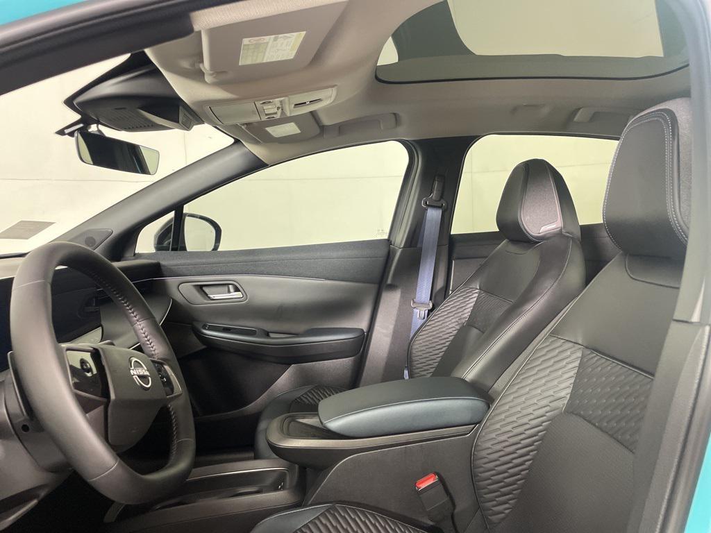 new 2026 Nissan Leaf car, priced at $40,206