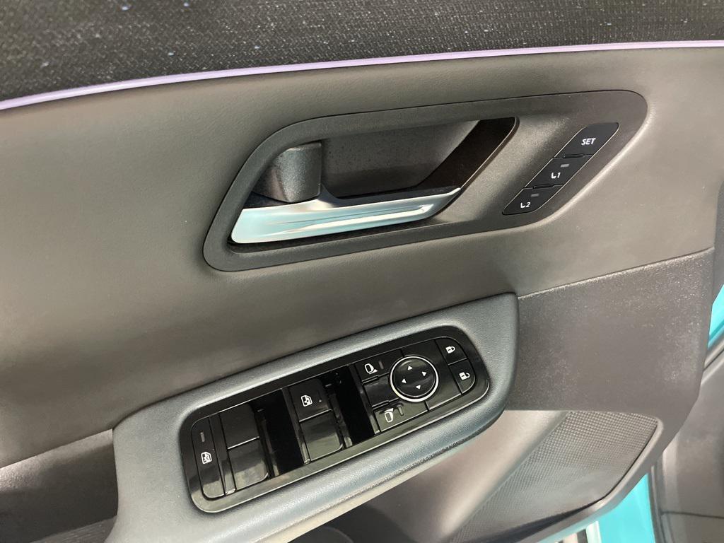 new 2026 Nissan Leaf car, priced at $40,206