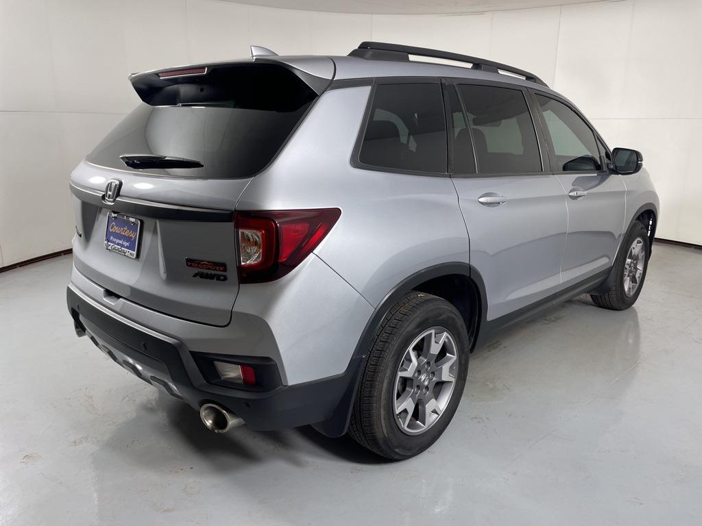 used 2022 Honda Passport car, priced at $28,000