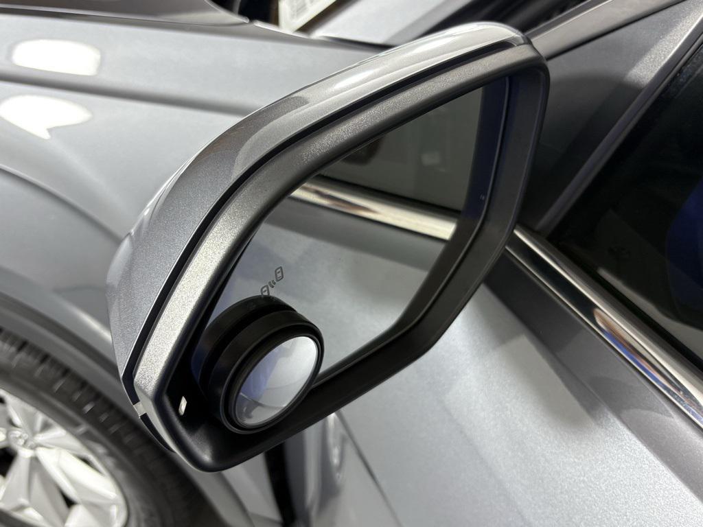 used 2019 Volkswagen Atlas car, priced at $18,000