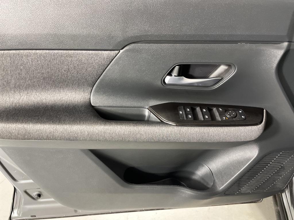 new 2026 Nissan Kicks car, priced at $23,469