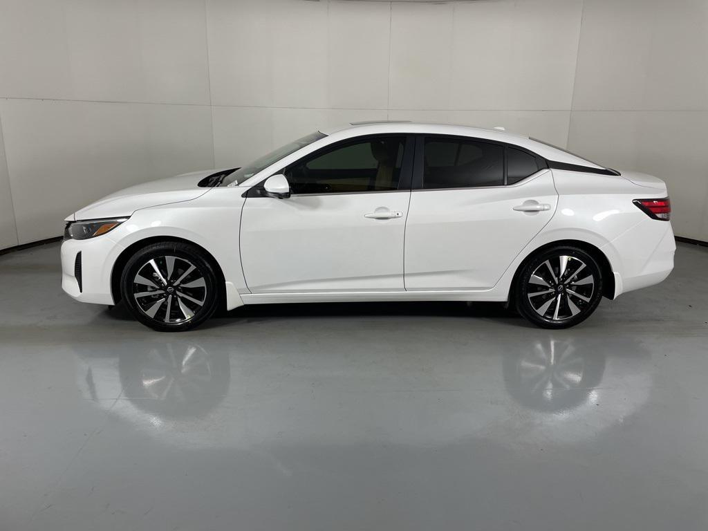 new 2025 Nissan Sentra car, priced at $22,294