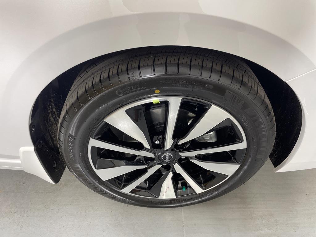 new 2025 Nissan Sentra car, priced at $22,294