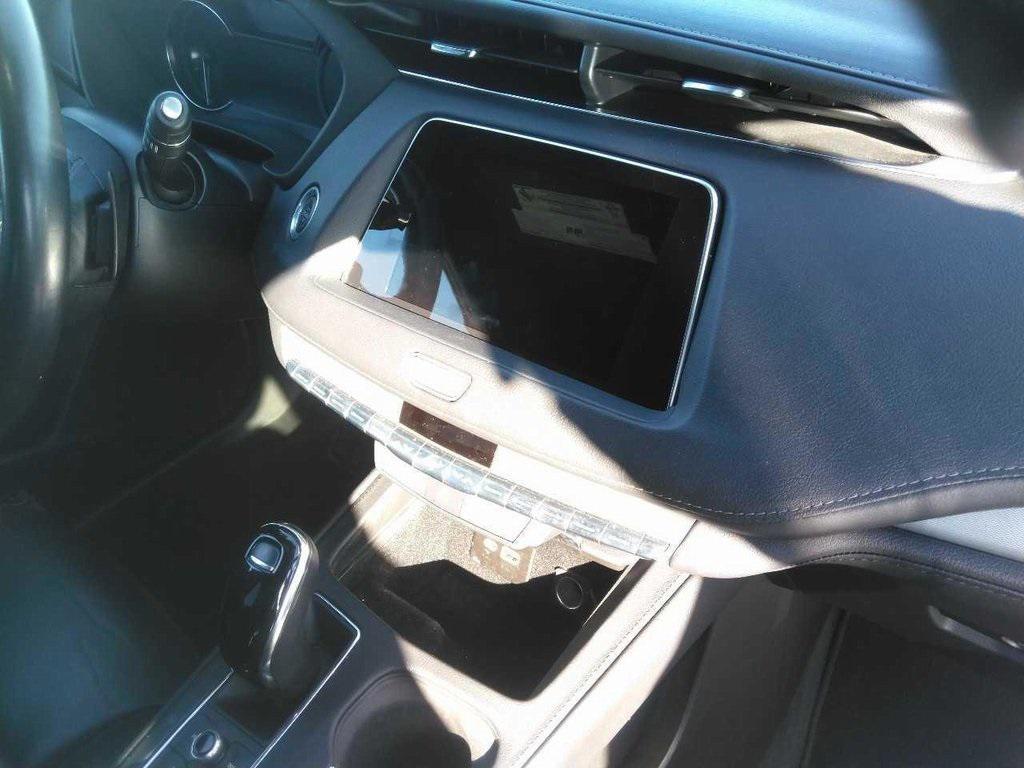 used 2022 Cadillac XT4 car, priced at $27,000