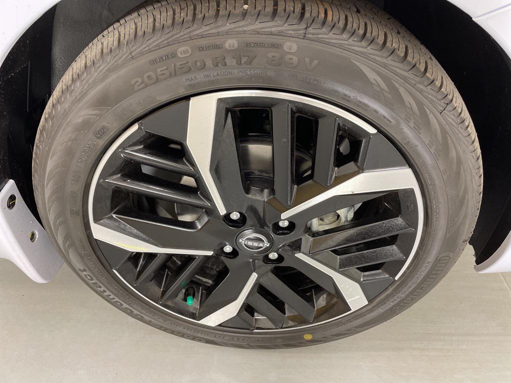 new 2025 Nissan Versa car, priced at $19,268