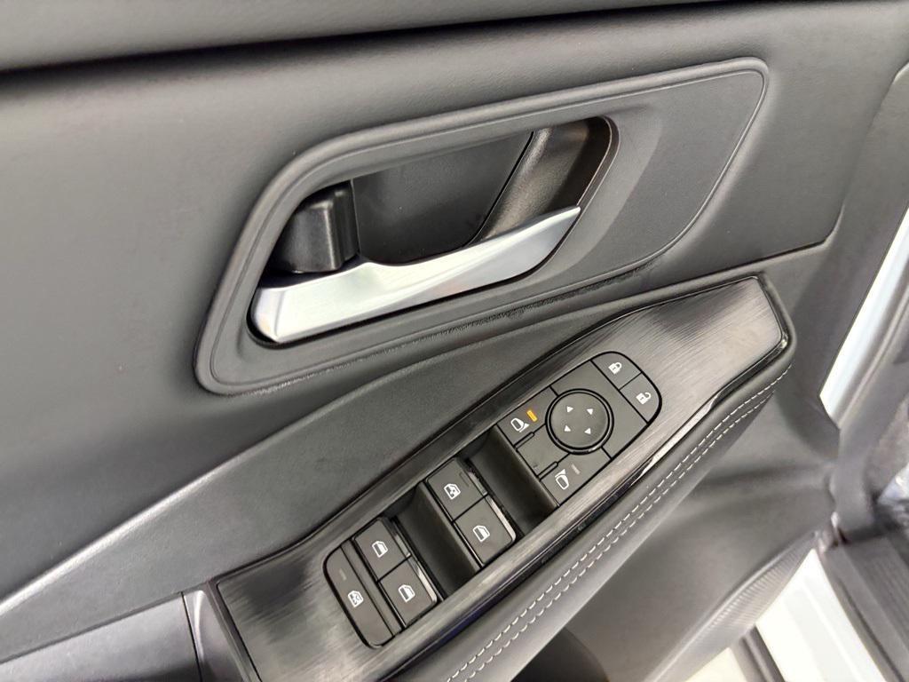 new 2026 Nissan Rogue car, priced at $29,004