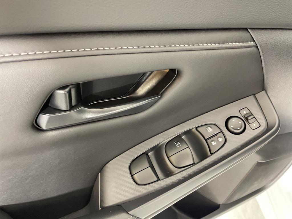 new 2025 Nissan Sentra car, priced at $18,876