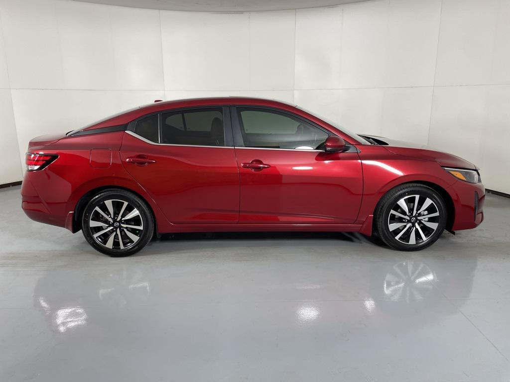 new 2025 Nissan Sentra car, priced at $22,294