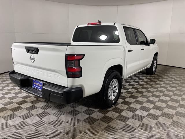 new 2025 Nissan Frontier car, priced at $32,910