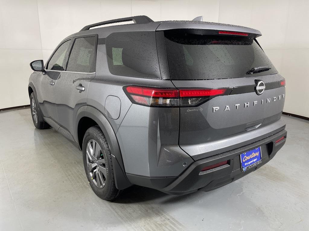 new 2025 Nissan Pathfinder car, priced at $33,478