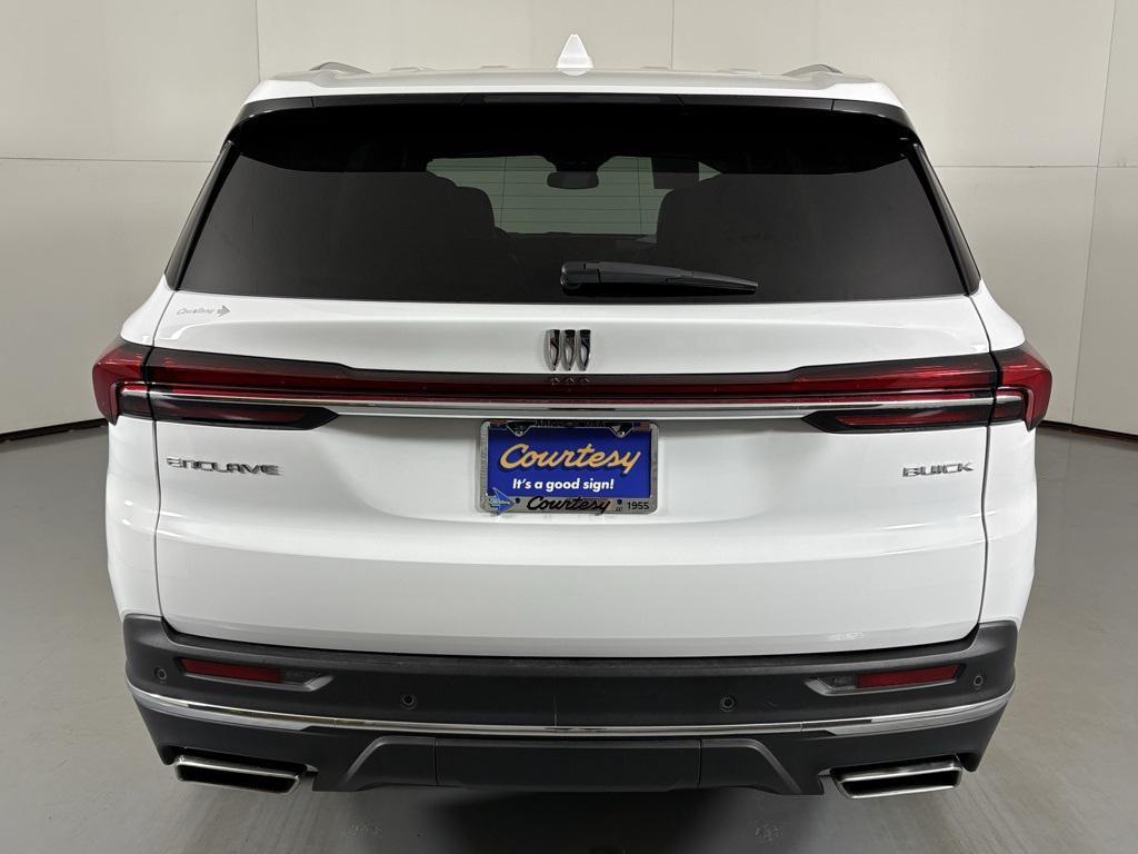 used 2025 Buick Enclave car, priced at $37,250