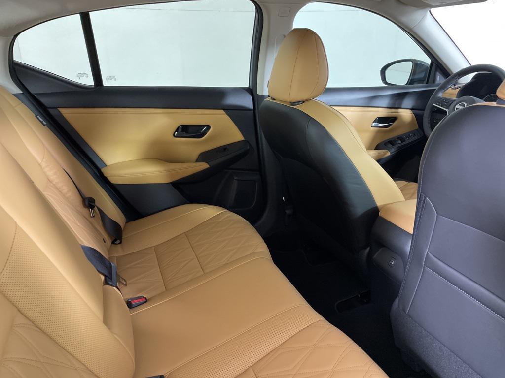 new 2025 Nissan Sentra car, priced at $22,294