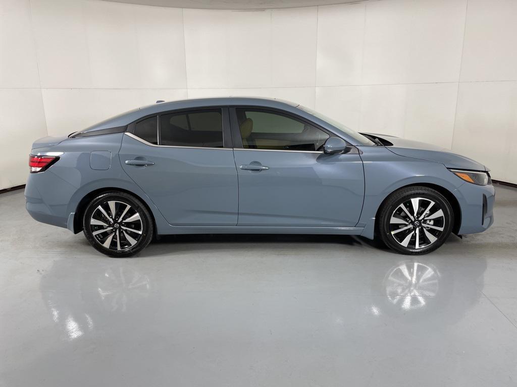 new 2025 Nissan Sentra car, priced at $22,294