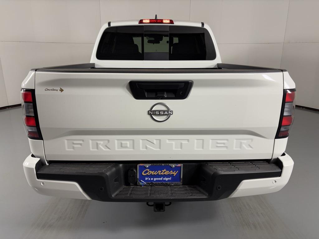 new 2025 Nissan Frontier car, priced at $35,289