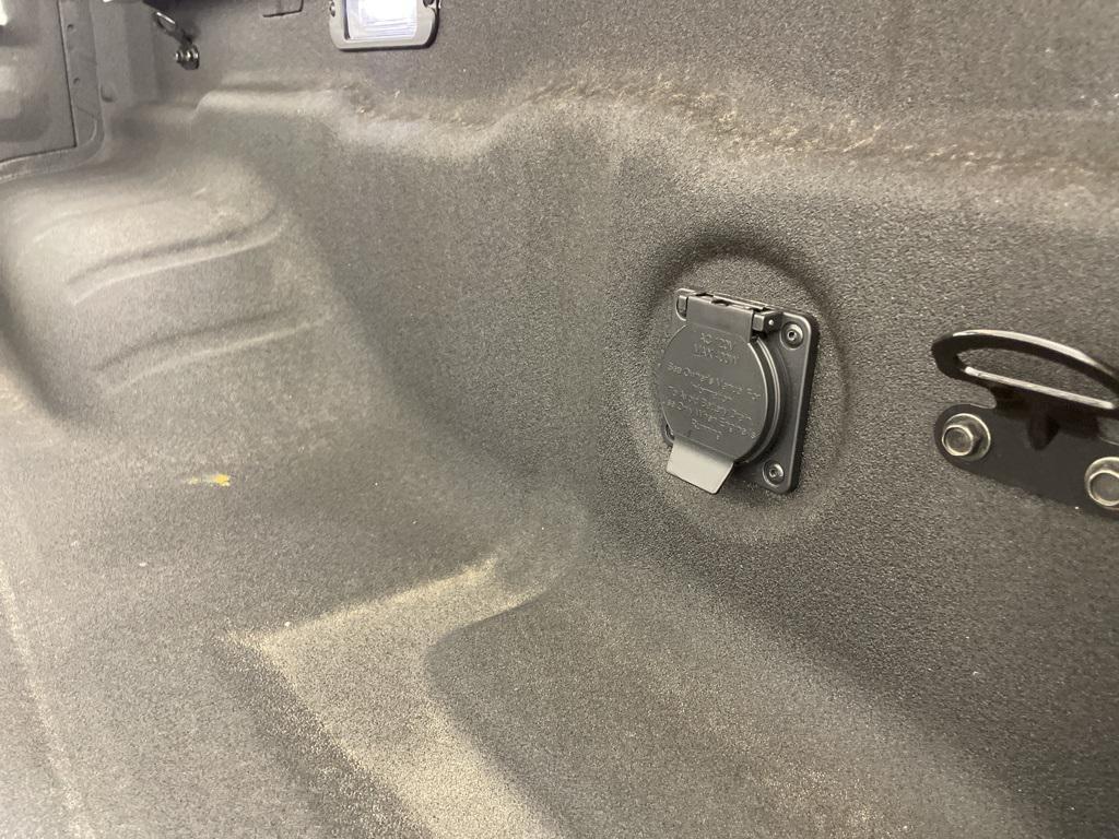 new 2025 Nissan Frontier car, priced at $35,289