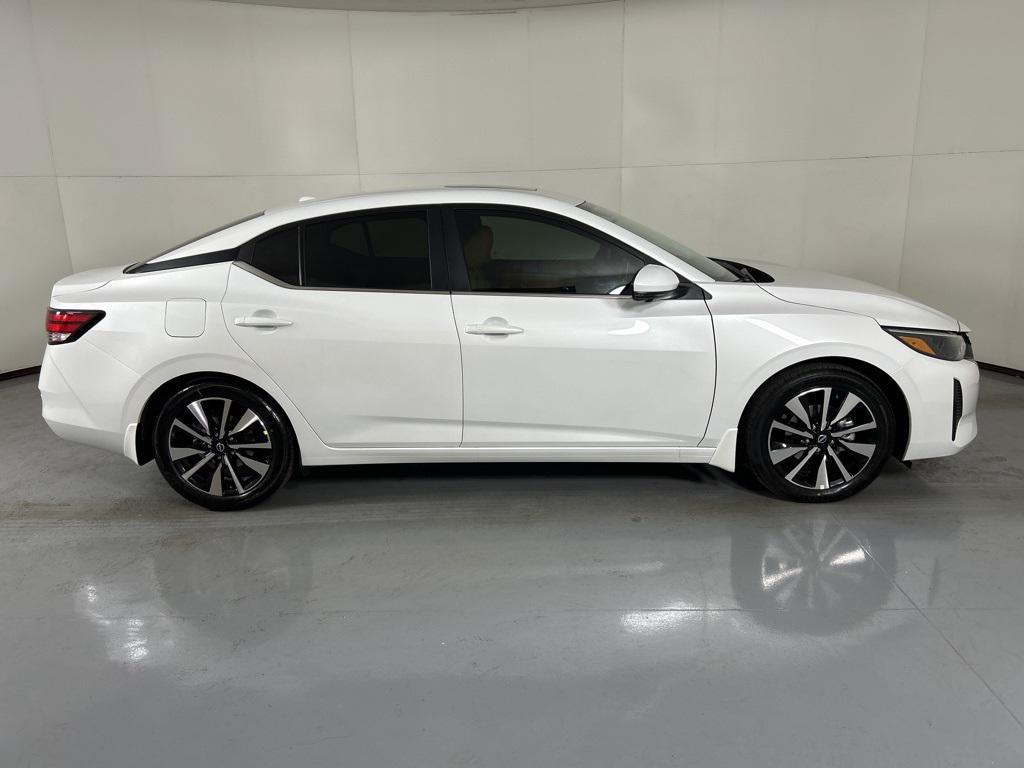 new 2025 Nissan Sentra car, priced at $22,294