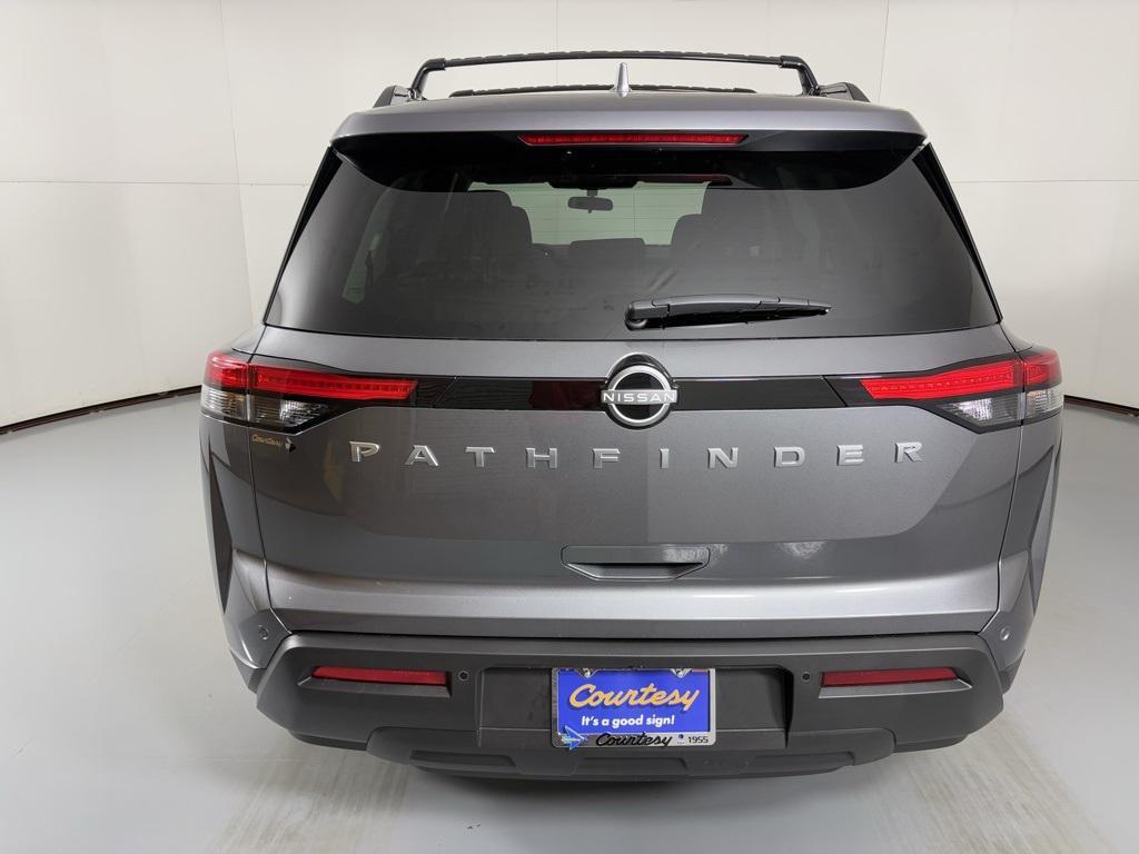 new 2025 Nissan Pathfinder car, priced at $32,070