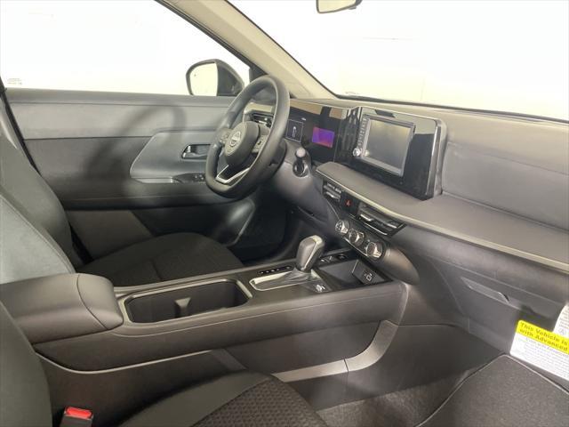 new 2025 Nissan Kicks car, priced at $22,877