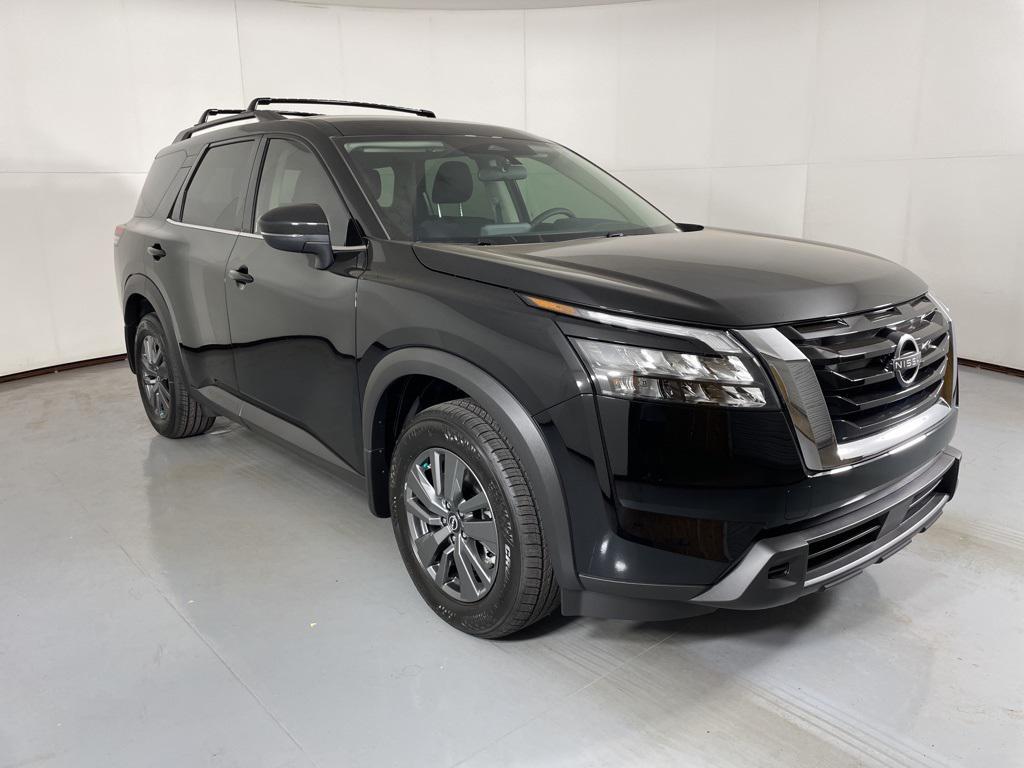 new 2025 Nissan Pathfinder car, priced at $33,469
