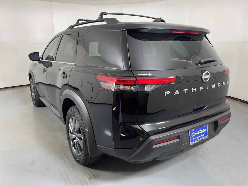 new 2025 Nissan Pathfinder car, priced at $33,469
