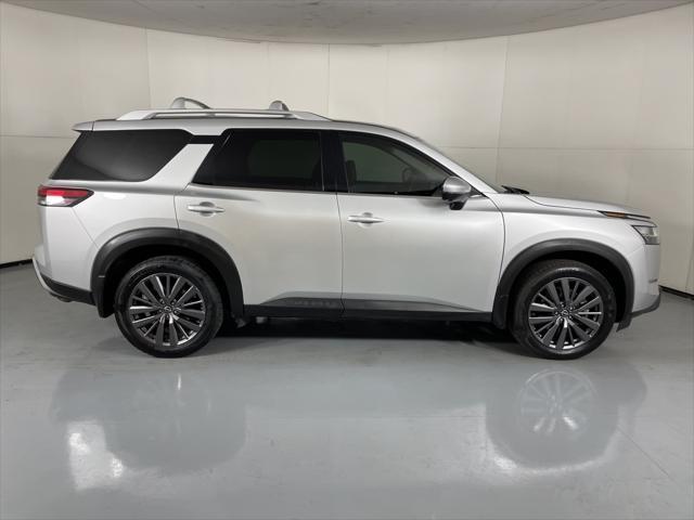 used 2022 Nissan Pathfinder car, priced at $25,000