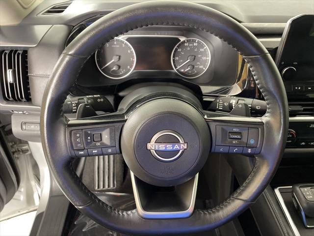 used 2022 Nissan Pathfinder car, priced at $25,000