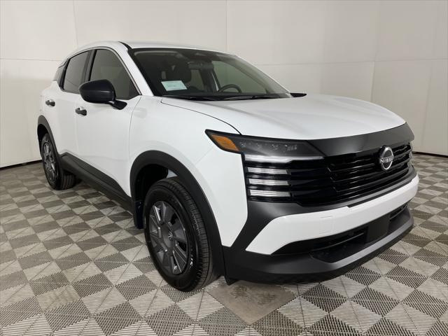 new 2025 Nissan Kicks car, priced at $22,877