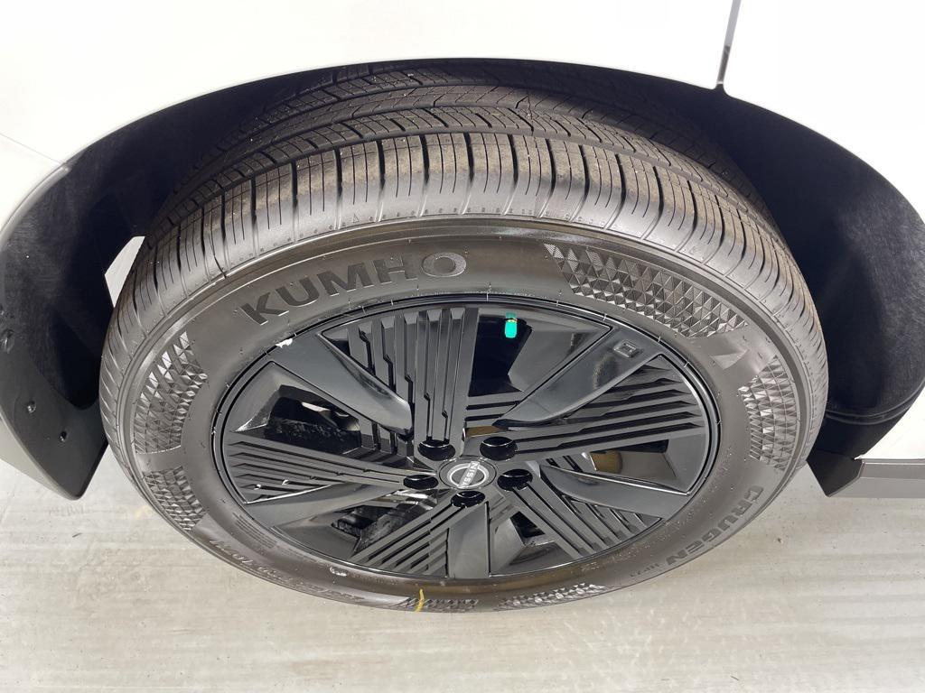 new 2025 Nissan Murano car, priced at $32,554