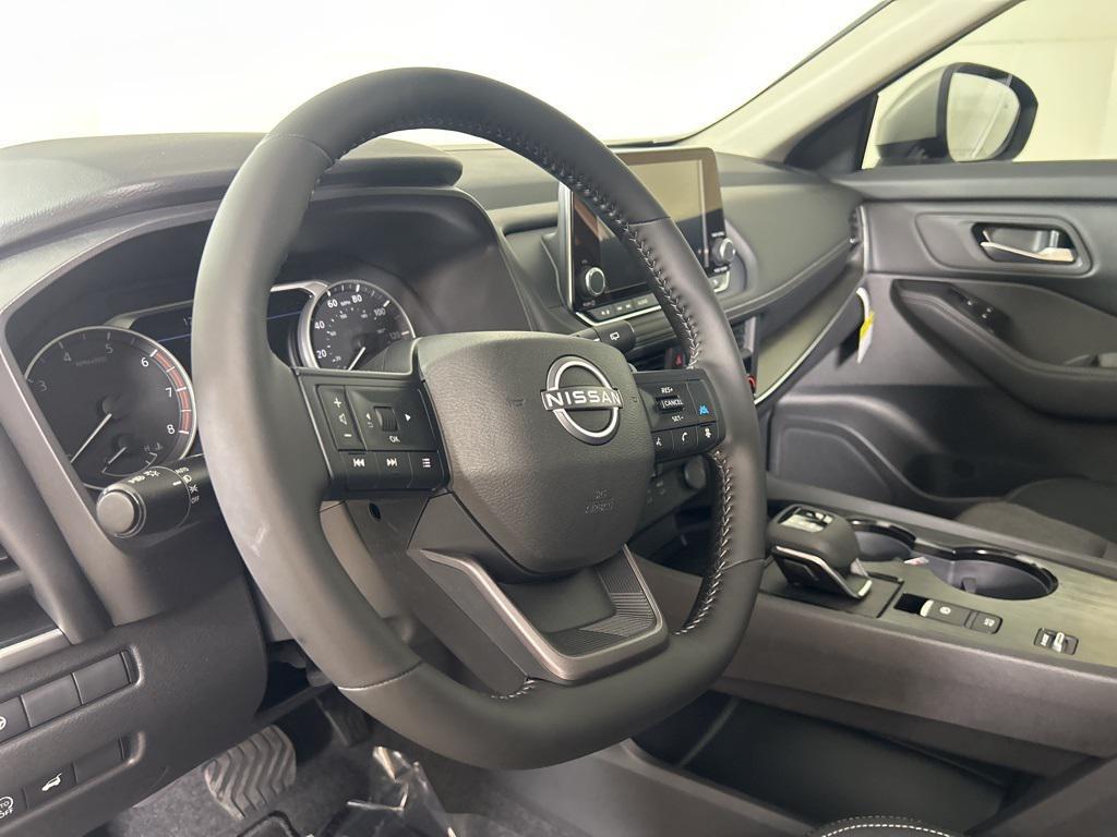 new 2025 Nissan Rogue car, priced at $29,481