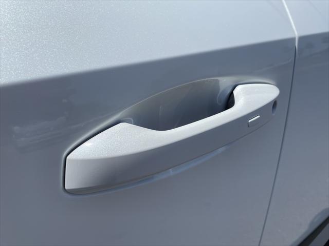new 2025 Nissan Kicks car, priced at $26,781