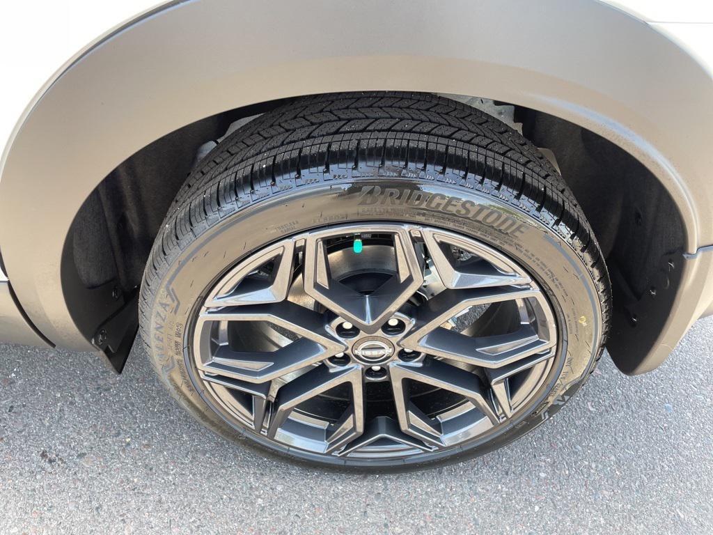 new 2025 Nissan Kicks car, priced at $24,177