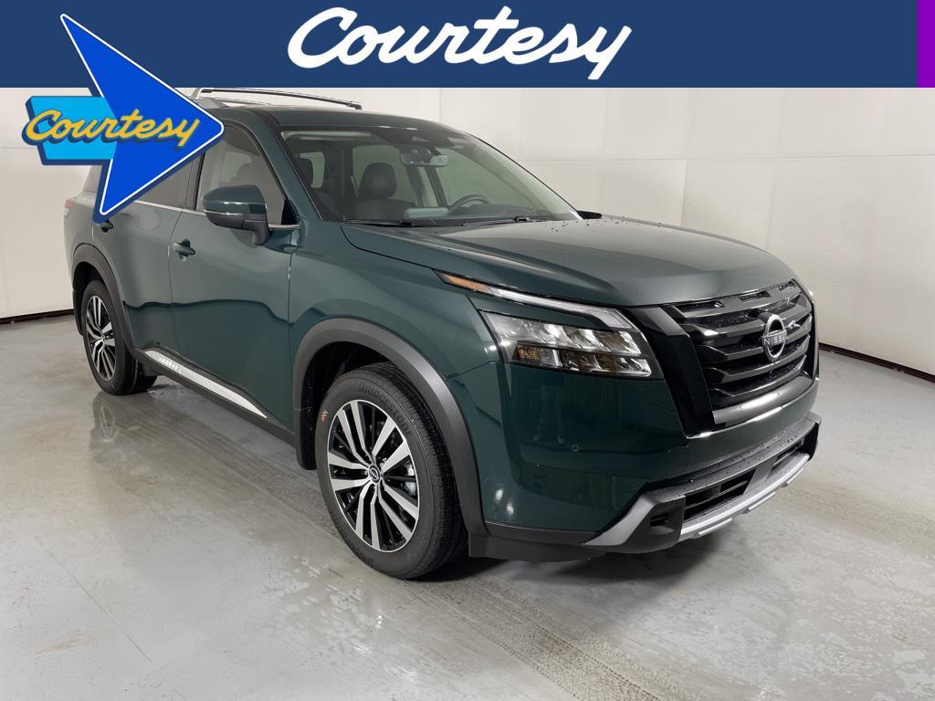 new 2025 Nissan Pathfinder car, priced at $42,595