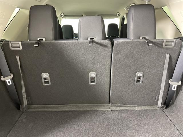 new 2025 Nissan Pathfinder car, priced at $34,647