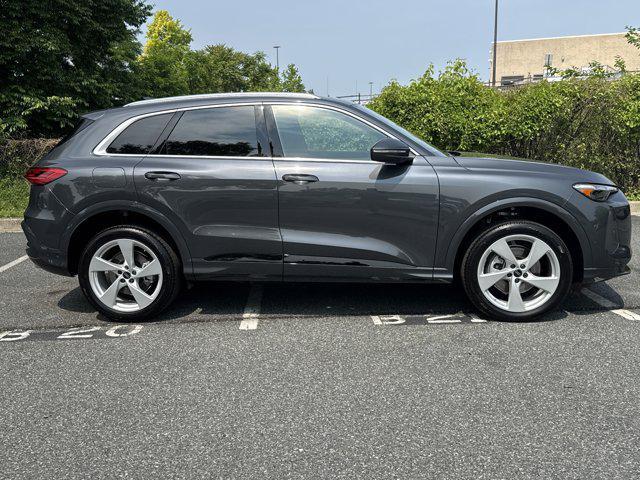 new 2025 Audi Q5 car, priced at $61,300