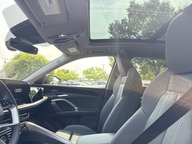 new 2025 Audi Q5 car, priced at $61,300