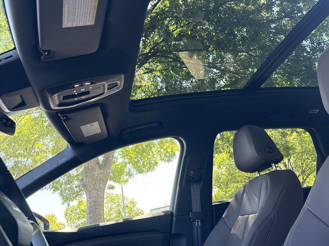 new 2025 Audi Q6 e-tron car, priced at $69,321