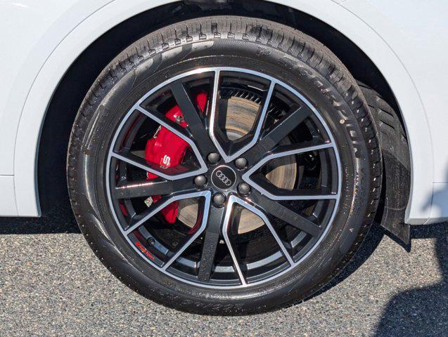 new 2025 Audi SQ5 car, priced at $68,491