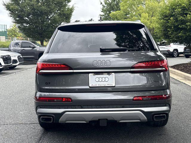 new 2025 Audi Q7 car, priced at $71,761