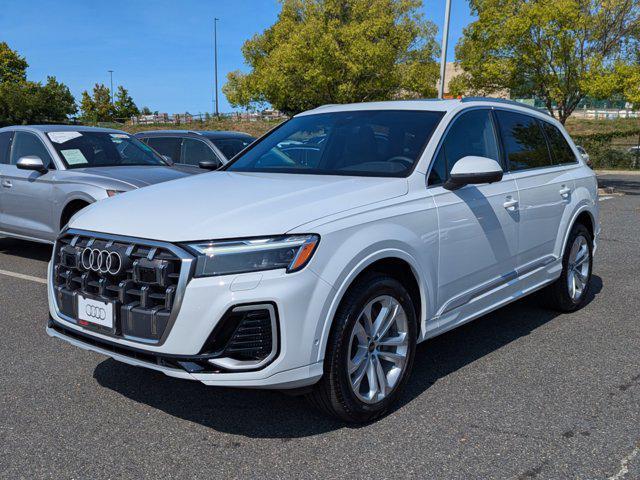 new 2025 Audi Q7 car, priced at $71,373