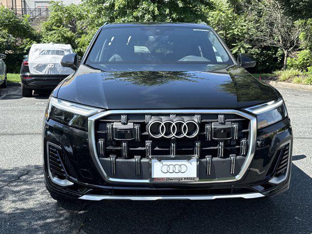 new 2025 Audi Q7 car, priced at $71,761