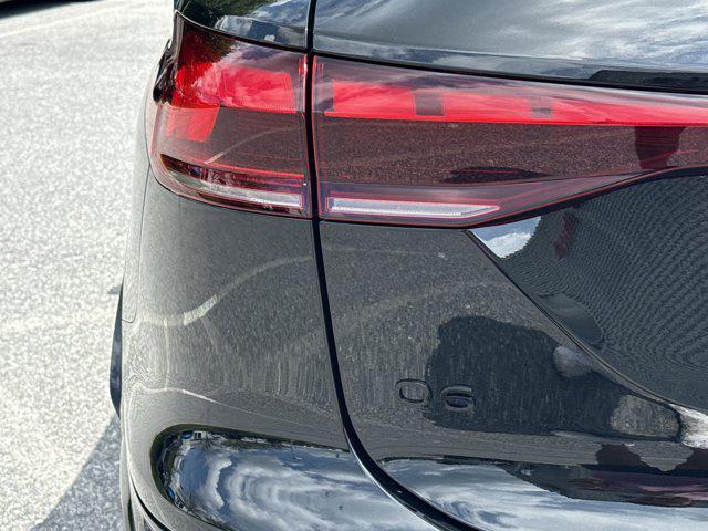 new 2025 Audi Q6 e-tron car, priced at $79,225