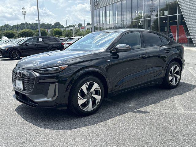 new 2025 Audi Q6 e-tron car, priced at $79,225