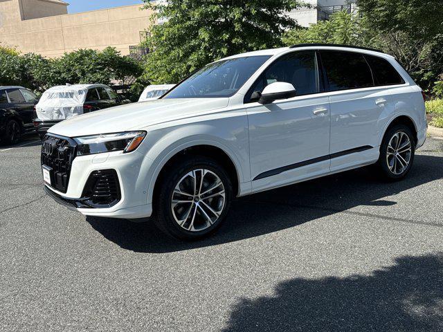 new 2025 Audi Q7 car, priced at $60,821