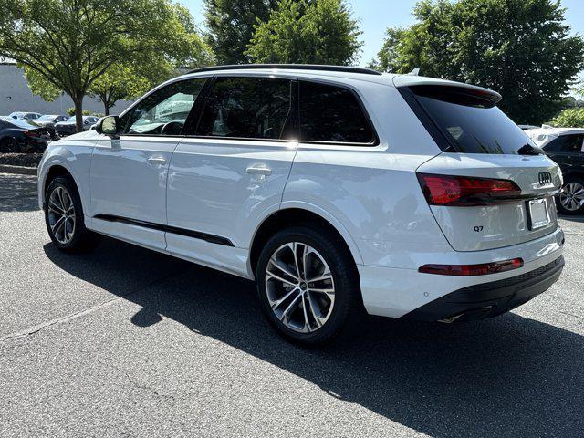 new 2025 Audi Q7 car, priced at $60,821