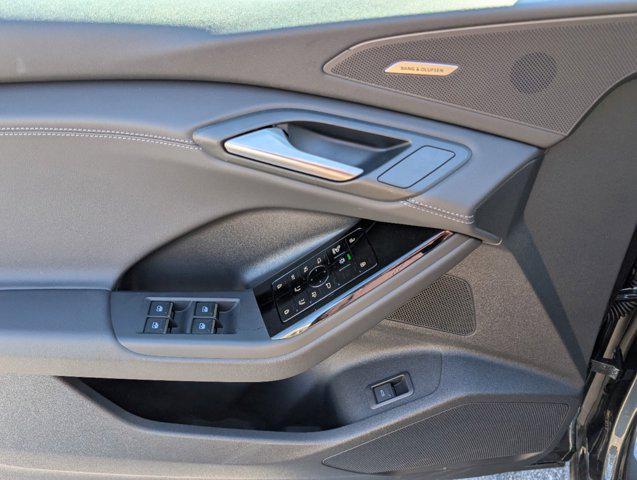 new 2025 Audi Q6 e-tron car, priced at $69,982