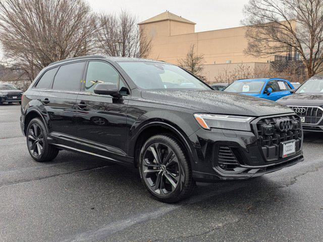 new 2025 Audi Q7 car, priced at $70,921